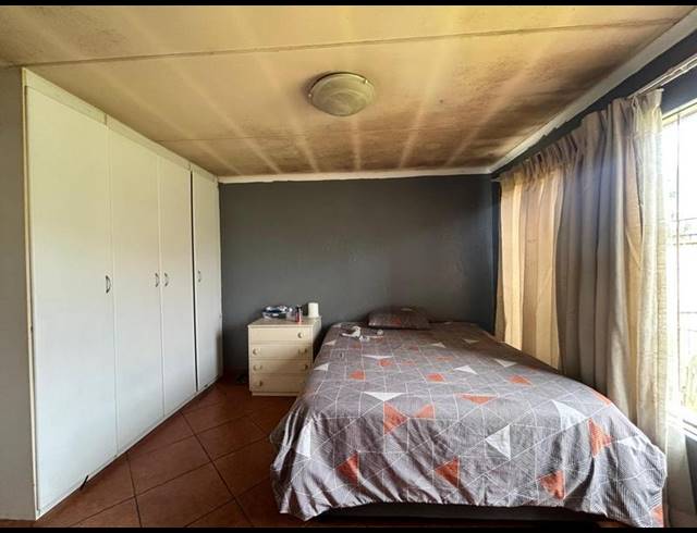 3 BEDROOM HOUSE FOR SALE IN STRUBENVALE
